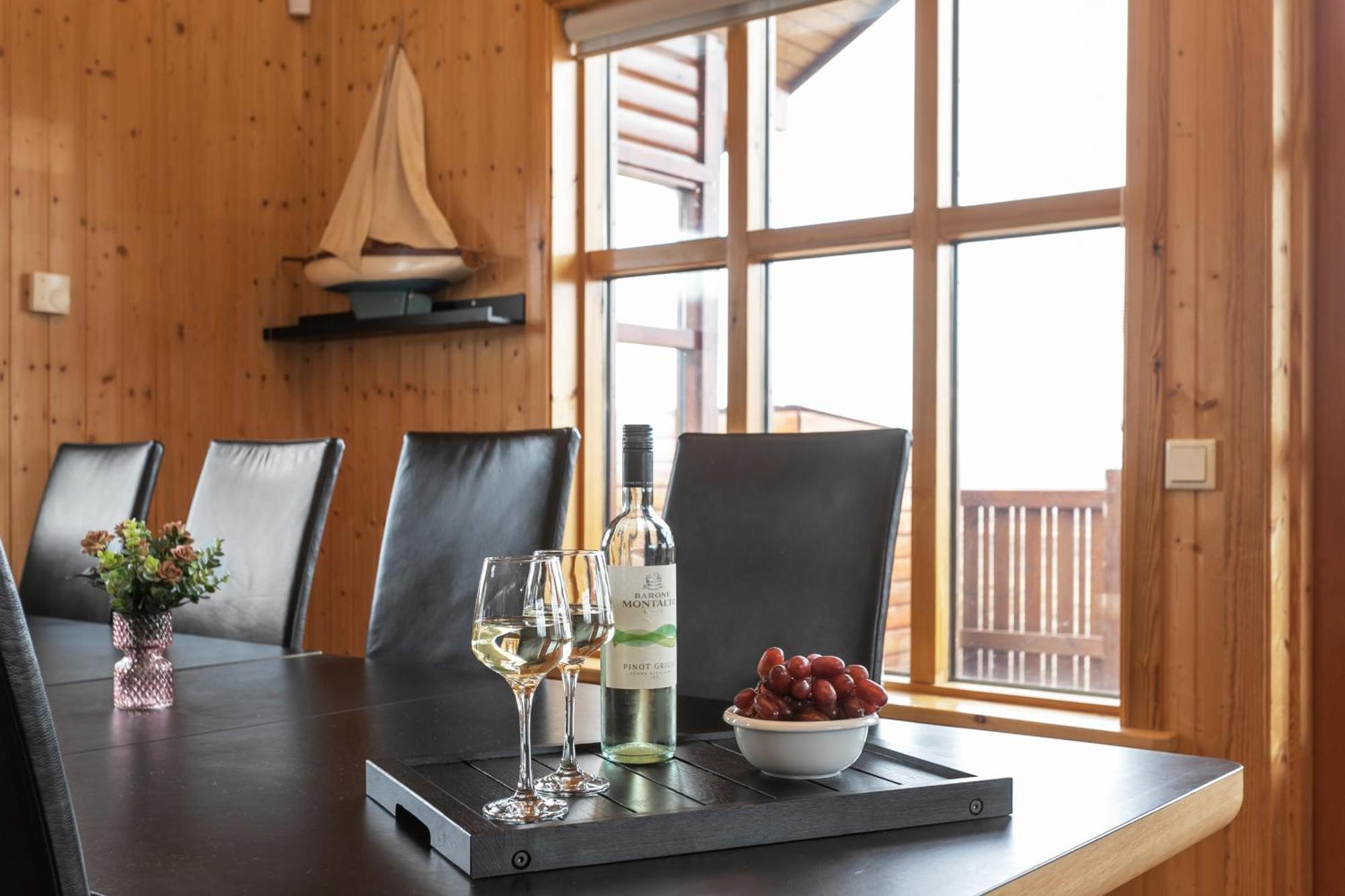 Vila Summer House With Stunning Mountain Views Úþlíð Exteriér fotografie